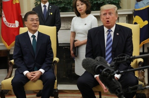 Tổng thống Hàn Quốc và Mỹ hôm 30/6 tại Nhà Trắng. Ảnh:Reuters.