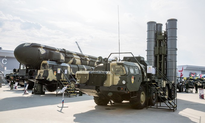 Dàn khí tài tối tân tại triển lãm quân sự lớn nhất của Nga