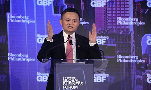 Jack Ma phát biểu tại Diễn đàn Doanh nghiệp Thế giới tại New York. Ảnh:Bloomberg