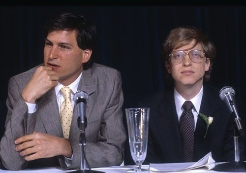 Steve Jobs và Bill Gates tại New York năm 1985. Ảnh:Mac History
