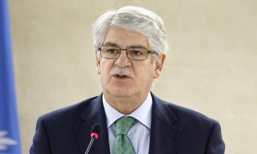 Ngoại trưởng Tây Ban Nha Alfonso Dastis. Ảnh:AP.