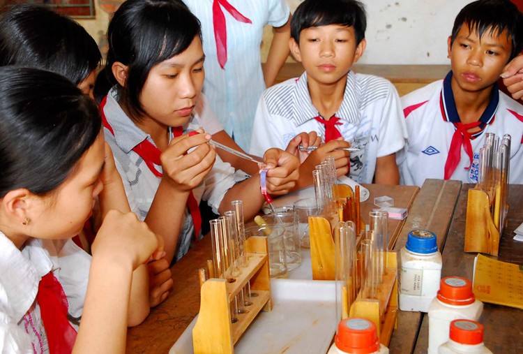 UBND tỉnh Bình Phước khẳng định đã khách quan trong quá trình giải quyết kiến nghị tại Gói thầu số 03 Mua sắm thiết bị giáo dục theo phương thức tập trung trên địa bàn Tỉnh đợt 1 năm 2017. Ảnh minh họa