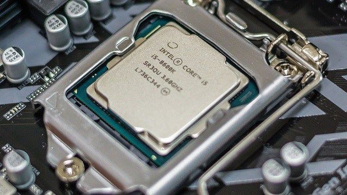 Lỗi Spectre tồn tại trong chip của Intel, AMD và ARM, còn lỗi Meltdown chỉ xảy ra với các con chip của Intel - Ảnh: Unsplash.