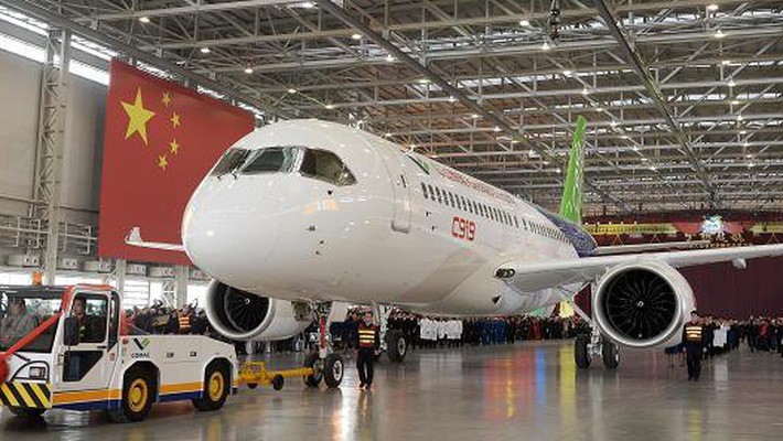 Với 168 ghế, C919 là biểu tượng cho tham vọng của Trung Quốc trong lĩnh vực hàng không - Ảnh: China Daily/Reuters.