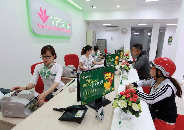 VPBank dự kiến lợi nhuận trước thuế năm 2018 đạt 10.800 tỷ, tăng 33% so với năm 2017. Ảnh: Trần Việt