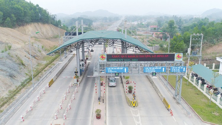 Dự án BOT Đầu tư tuyến đường Thái Nguyên - Bắc Kạn và Nâng cấp, mở rộng Quốc lộ 3 có tổng mức đầu tư hơn 2.700 tỷ đồng. Ảnh: Bích Thảo