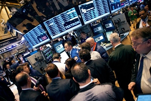 Trader trên sàn chứng khoán New York (NYSE). Ảnh:AFP