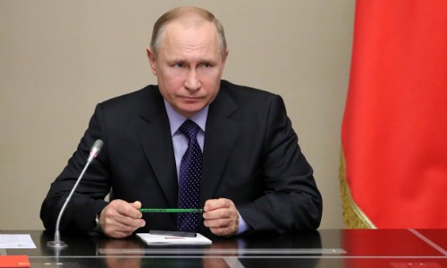 Tổng thống Nga Putin trong cuộc họp an ninh ở ngoại ôMoscow ngày 19/4. Ảnh:AFP.