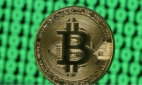 Bitcoin hiện là tiền ảo phổ biến nhất thế giới. Ảnh:Reuters