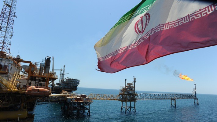 Một mỏ dầu của Iran trên Vịnh Ba Tư.