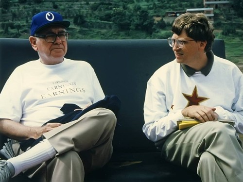 Warren Buffett và Bill Gates đã là bạn bè gần 30 năm qua. Ảnh:Gates Notes