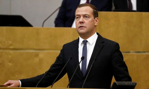 Thủ tướng Nga Dmitry Medvedev phát biểu trước hạ viện hôm 8/5. Ảnh:Reuters.