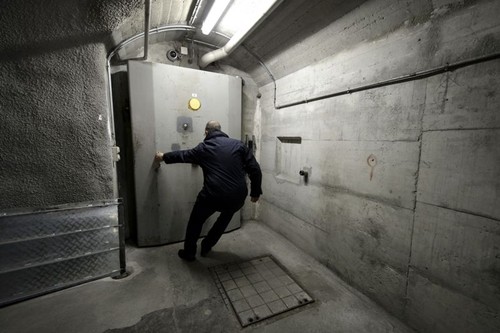 Xapo có một mạng lưới hầm ngầm tại 5 châu lục. Ảnh:AFP
