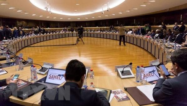 Lãnh đạo các nước thành viên EU tại Hội nghị Ủy ban châu Âu ở Brussels (Bỉ). (Nguồn: THX/TTXVN)