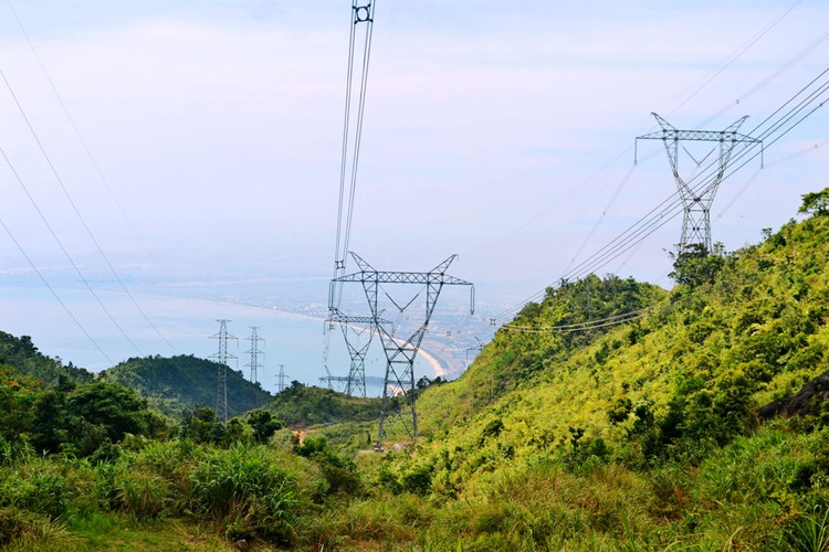 Sản lượng tiêu thụ điện của TP. Hà Nội ngày 2/7/2018 là 79,3 triệu kWh