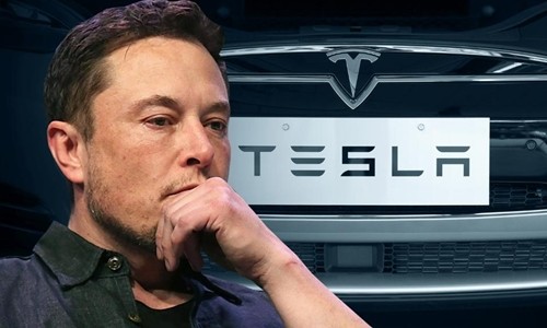 Elon Musk hiện là CEO hãng xe điện Tesla. Ảnh:TechSpot