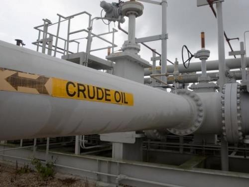 Giá dầu châu Á tăng khoảng 0,4% phiên chiều 22/8. Ảnh: Reuters