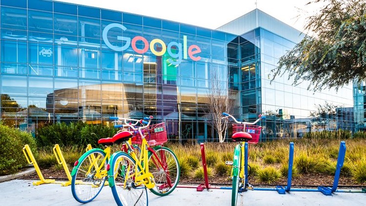 Sự thống trị của Google sau 20 năm thành lập