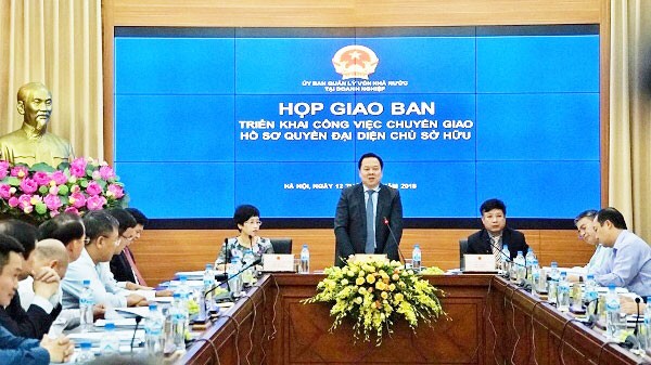 Ông Nguyễn Hoàng Anh, Chủ tịch Ủy ban Quản lý vốn nhà nước tại doanh nghiệp chủ trì cuộc họp giao ban