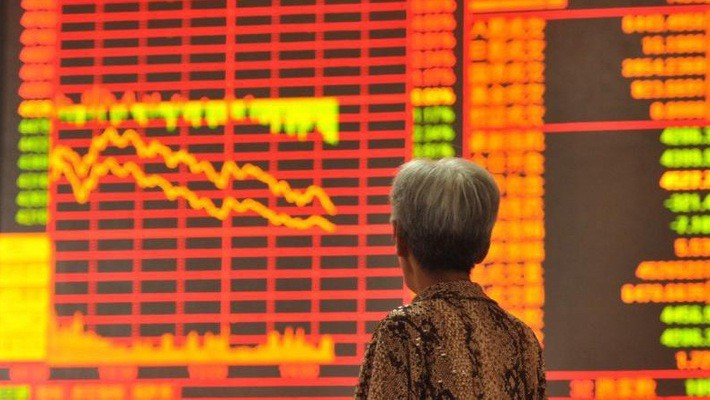 Trong vòng 6 tháng qua, kể từ khi căng thẳng thương mại Mỹ-Trung bắt đầu bùng lên, Shanghai Composite Index đã sụt 19%.