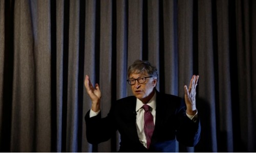 Bill Gates trong sự kiện Reinvented Toilet Expo hôm nay. Ảnh:Reuters