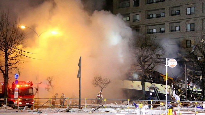 Hiện trường vụ nổ nhà hàng ở Sapporo, Nhật Bản ngày 16/12 - Ảnh: Yomiuri Shinbun/Bloomberg.