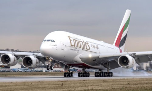 Một máy bay A380 của hãng hàng không Emirates. Ảnh:BI