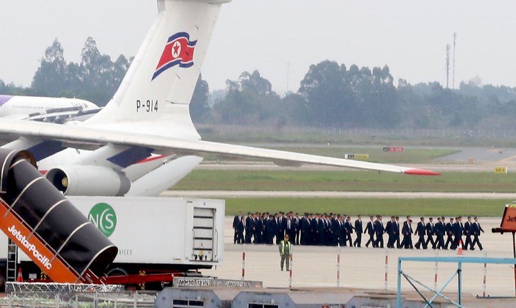 Cả trăm nhân viên an ninh Triều Tiên đến Hà Nội
