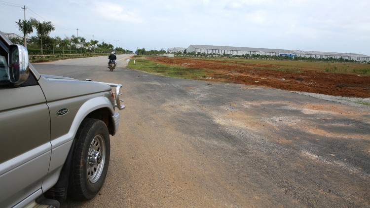26 lô đất tại Khu dân cư Phú Quý 3 vẫn chưa được Trung tâm Phát triển quỹ đất huyện Núi Thành (Quảng Nam) thực hiện đấu giá. Ảnh: Tiên Giang
