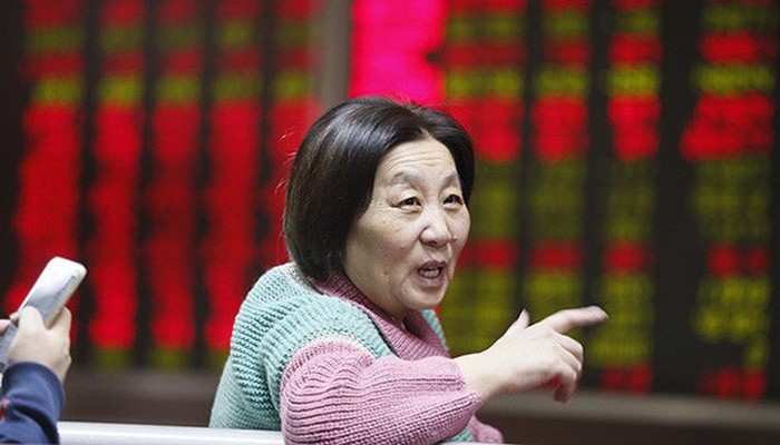 Một nhà đầu tư trên thị trường chứng khoán Trung Quốc.