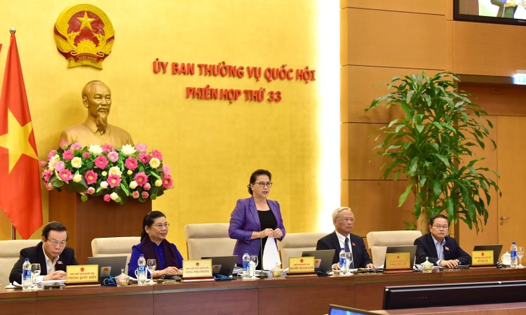 Phiên họp thứ 33 của Ủy ban Thường vụ Quốc hội khai mạc sáng 10/4. Ảnh: Quang Khánh