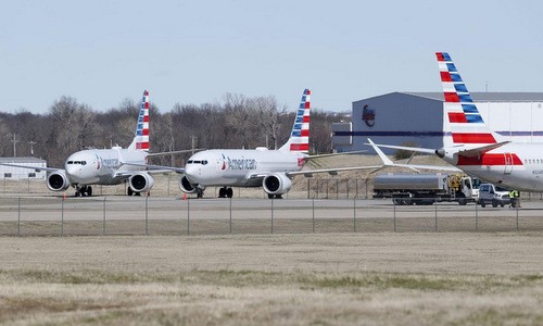 Máy bay 737 MAX của American Airlines tại khu lưu trữ hồi đầu tháng 4. Ảnh:AFP.