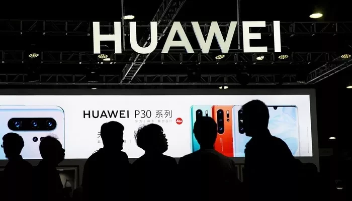 Huawei đã ở trong một cuộc đấu căng thẳng với Chính phủ Mỹ trong suốt hơn 1 năm qua - Ảnh: Reuters.