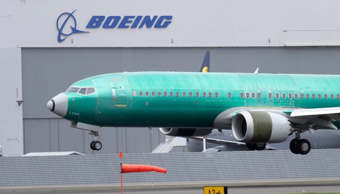 Khôi phục hoạt động của 737 Max hiện là điều quan trọng nhất đối với Boeing - Ảnh: AP.