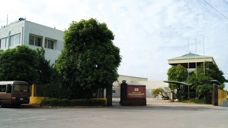 Văn phòng giao dịch - nhà máy sản xuất của Công ty TNHH Dây và cáp điện Thăng Long đặt tại Cụm Công nghiệp Lai Xá, xã Kim Chung, huyện Hoài Đức