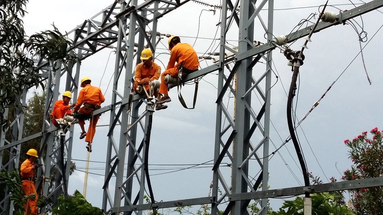 Trong 6 tháng đầu năm 2019, EVN SPC đã khởi công 15 công trình lưới điện 110 kV và hoàn thành đóng điện 9 công trình lưới điện 110 kV