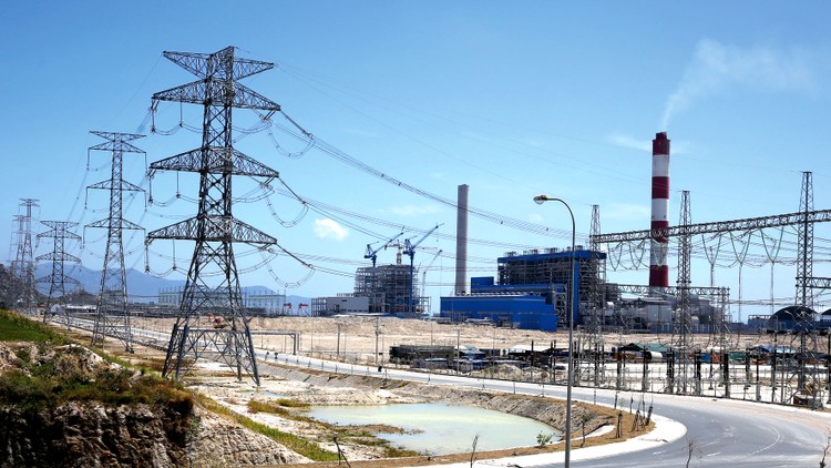 Dự án Đường dây 500 kV Nhiệt điện Vân Phong - Vĩnh Tân được Thủ tướng Chính phủ giao cho Ủy ban Quản lý vốn nhà nước tại DN xem xét quyết định chủ trương đầu tư. Ảnh: Lê Tiên