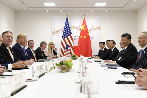 Tổng thống Mỹ Donald Trump và Chủ tịch Trung Quốc Tập Cận Bình gặp gỡ vào ngày 29/6 tại Osaka, Nhật Bản.Ảnh: AP