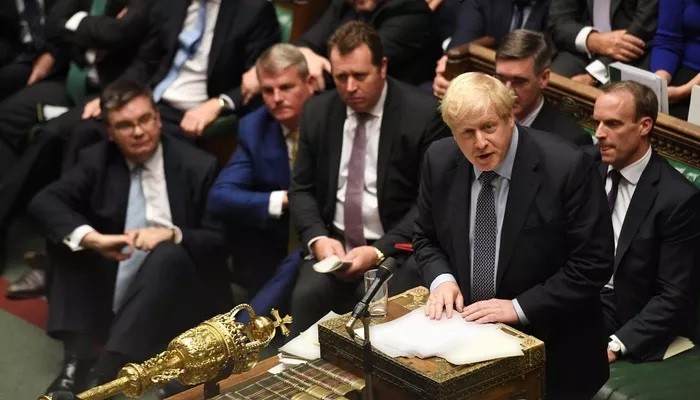 Thủ tướng Anh Boris Johnson tại Quốc hội Anh hôm 19/10 - Ảnh: Reuters.