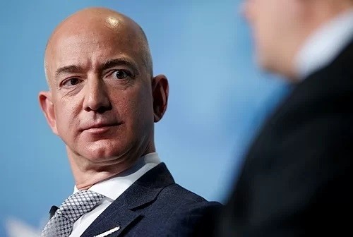 Ông chủ Amazon Jeff Bezos hiện là người giàu nhất thế giới. Ảnh:Reuters