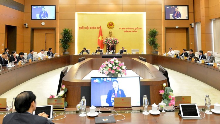 Phiên họp thứ 40 của Ủy ban Thường vụ Quốc hội. Ảnh: Quang Khánh