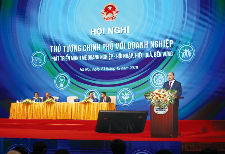 Thủ tướng Nguyễn Xuân Phúc cho rằng, sự lớn mạnh của doanh nghiệp không thể thiếu vai trò của Nhà nước. Ảnh: Lê Tiên