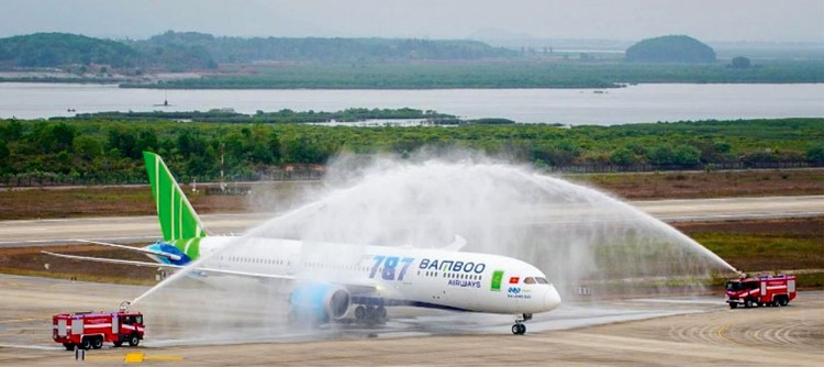 Lễ chào đón máy bay Boeing 787-9 Dreamliner đầu tiên của Bamboo Airways tại Cảng hàng không quốc tế Vân Đồn (Quảng Ninh)