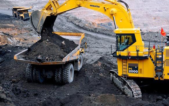 TKV đã hoàn thành việc tăng tỷ lệ sở hữu lên 65% đối với 5/6 công ty cổ phần sản xuất than. Ảnh: Nhã Chi