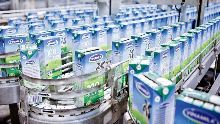 Trong năm 2019, Vinamilk được công bố trúng 7 gói thầu sữa học đường tại các địa phương: Bình Thuận, Tây Ninh, Vĩnh Long, Ninh Thuận, TP.HCM, Đà Nẵng và Bình Định. Ảnh: Tường Lâm