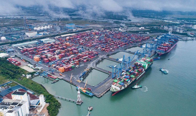 Bà Rịa - Vũng Tàu tiếp tục phát triển, hiện đại hóa cảng cửa ngõ quốc tế Cái Mép - Thị Vải thành cảng quốc tế trung chuyển lớn, có tầm cỡ khu vực châu Á và quốc tế