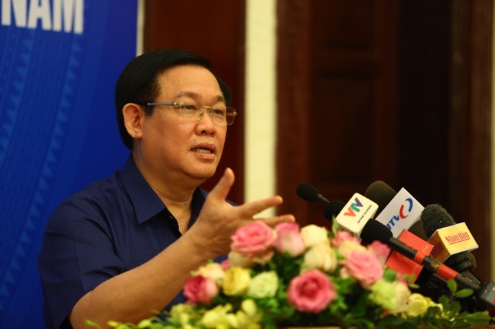 Phó Thủ tướng Chính phủ Vương Đình Huệ phát biểu chỉ đạo tại Hội nghị trực tuyến của Bộ Kế hoạch và Đầu tư sơ kết công tác 6 tháng đầu năm 2019 và triển khai các nhiệm vụ trọng tâm 6 tháng cuối năm. Ảnh: Lê Tiên