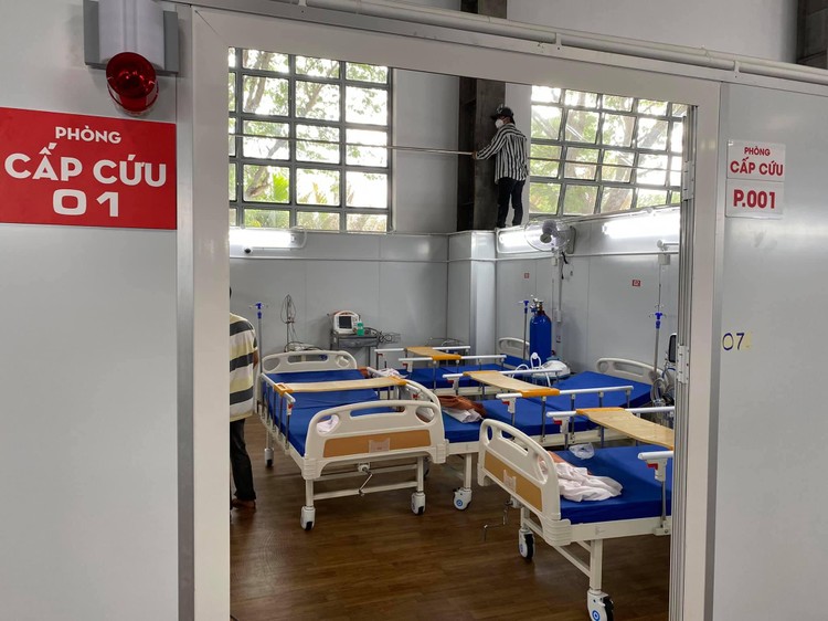 Bệnh viện dã chiến số 16 tại TP.HCM trước giờ đón bệnh nhân Covid-19