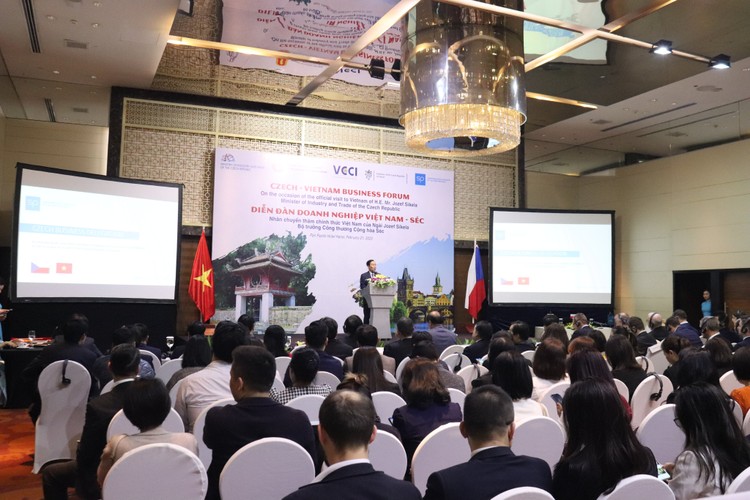 Diễn đàn Doanh nghiệp Việt Nam - Cộng hòa Séc thu hút đông đảo cộng đồng doanh nghiệp hai nước tham gia