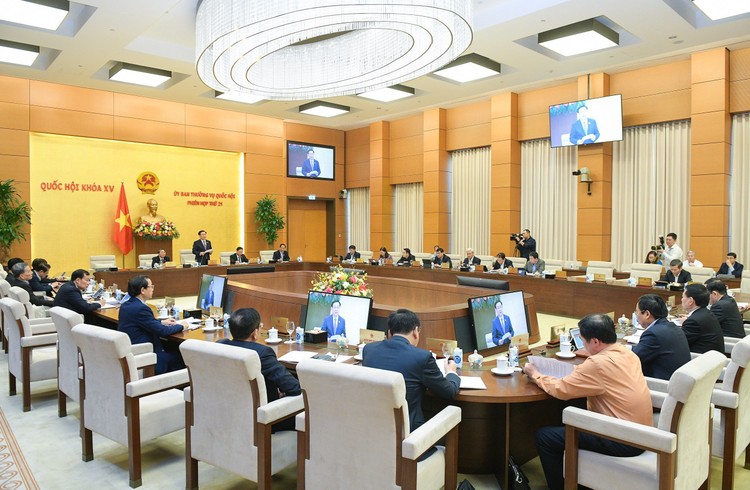 Phiên họp thường kỳ tháng 3 của Ủy ban Thường vụ Quốc hội để chuẩn bị các nội dung quan trọng cho Kỳ họp thứ 5, Quốc hội khóa XV.